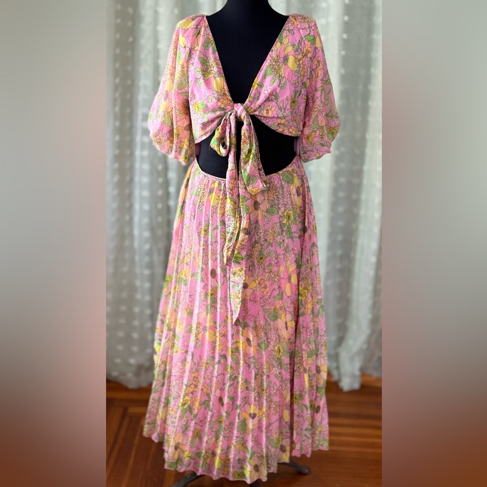 Front-tie Floral Pink Maxi Dress